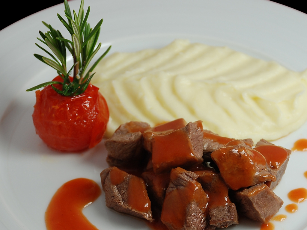 DANA PÜRELİ KEBAP